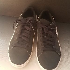 Puma classic casual sneakers stylish durable